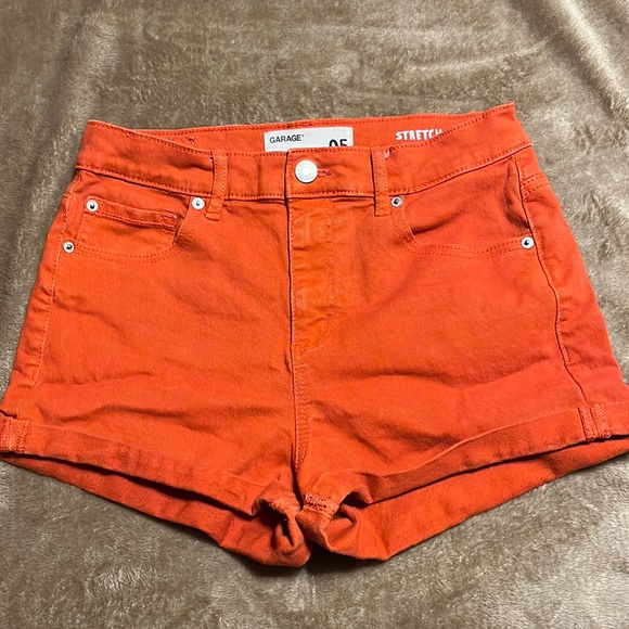 Retro High Waisted Shorts - Picture 1 of 6